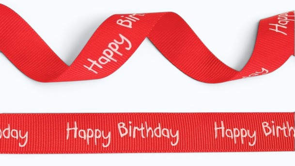 Ribslint rood wit bedrukt met Happy Birthday — 16mm | Rol 20m