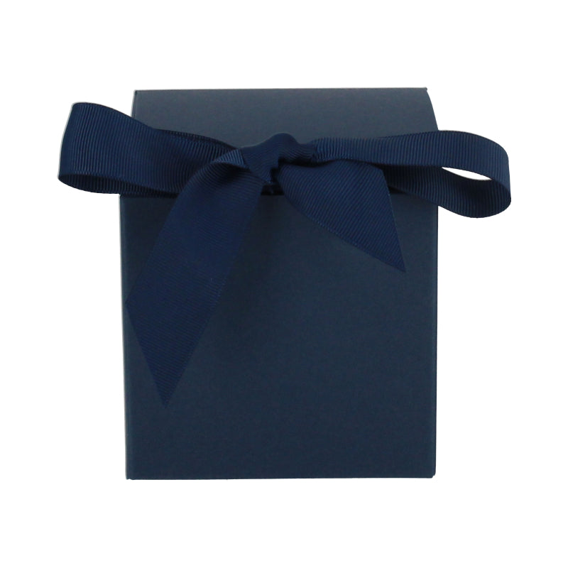 Luxe geschenkdoos met strik - Kubus - Koningsblauw kraft - Grace FSC®