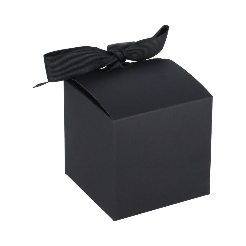 Luxe geschenkdoos met strik - Kubus - Zwart kraft - Grace FSC®