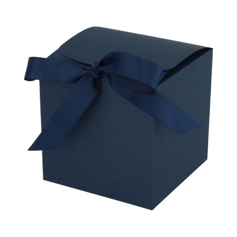Luxe geschenkdoos met strik - Kubus - Koningsblauw kraft - Grace FSC®