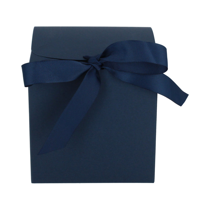 Luxe geschenkdoos met strik - Kubus - Koningsblauw kraft - Grace FSC®