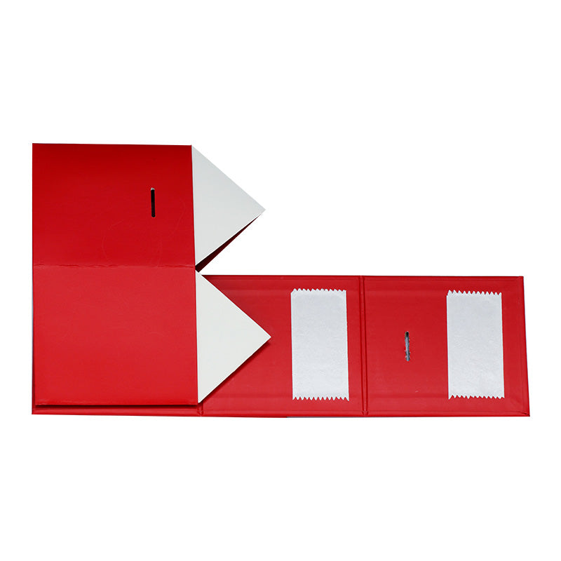 Magneetdoos met strik - Kubus - Rood mat gelamineerd - Couture