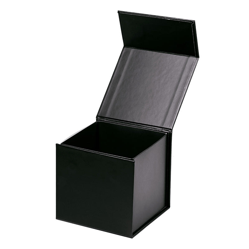 Magneetdoos met strik - Kubus - Zwart mat gelamineerd - Couture